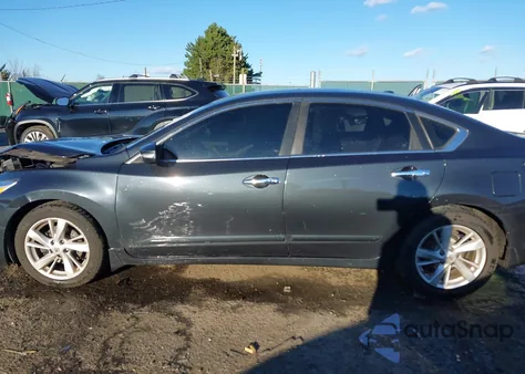 2015 Nissan Altima 2.5 Sv z USA, uszkodzony, nr VIN 1N4AL3AP2FC484890